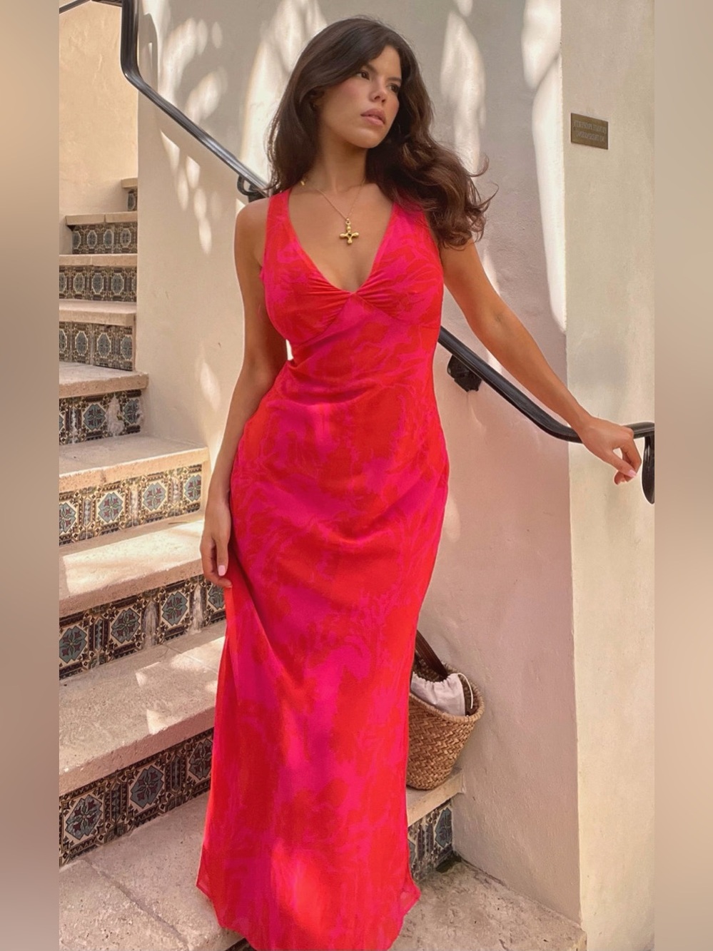 Showpo Jodie Midi Dress. Size: 12. V-Neck Slip Dress in Pink Floral.